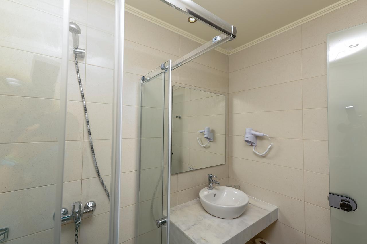 Rodos Star Hotel